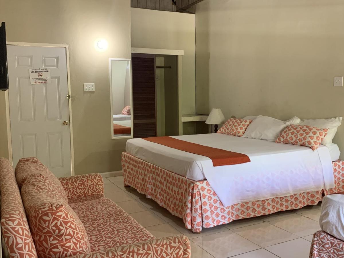King Suite At Oceanview Resort In Jamaica - Enjoy 7 Miles Of White Sand Beach! Negril Eksteriør billede